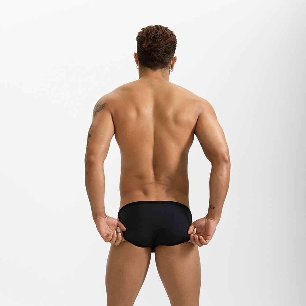 GTOPX MAN Metal Chain Low Waistline Sexy Briefs Ice Silk Men Thin Big Pouch U Convex Underwear